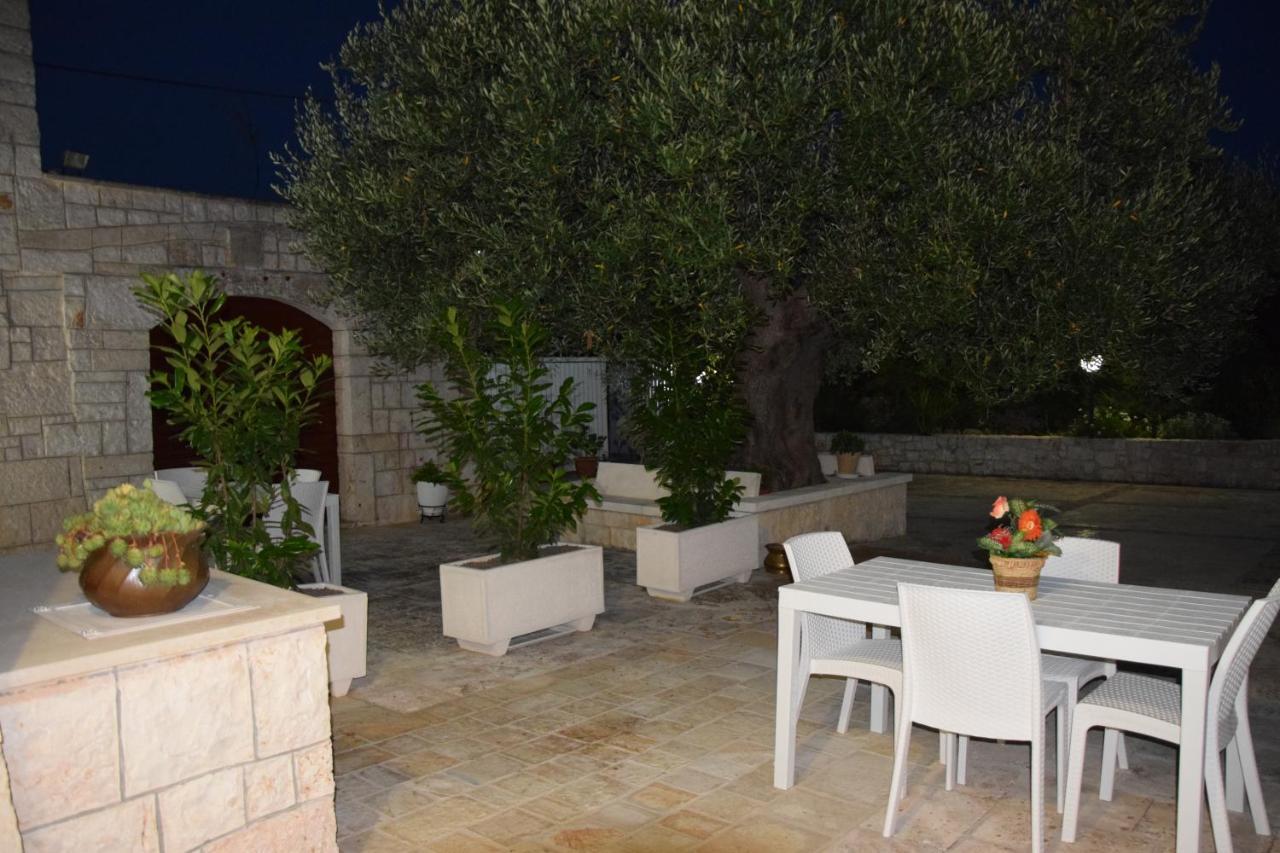 Ferienwohnung Dimora Domrose Locorotondo Exterior foto